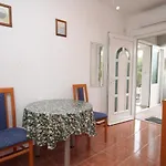 Appartement By The Sea Cove Mala Lamjana, Ugljan - 8461 Kali