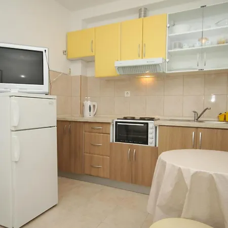 Apartment By The Sea Cove Mala Lamjana, Ugljan - 8461